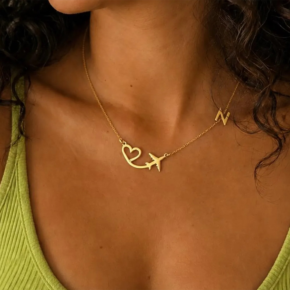 Women Fashion Names - Collier personnalisé avec pendentif en forme
