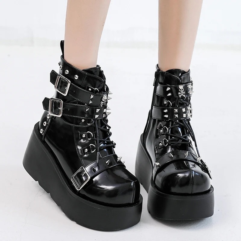 Bottines Punk en cuir verni av - Women'S Fashion Jewellery avis et prix